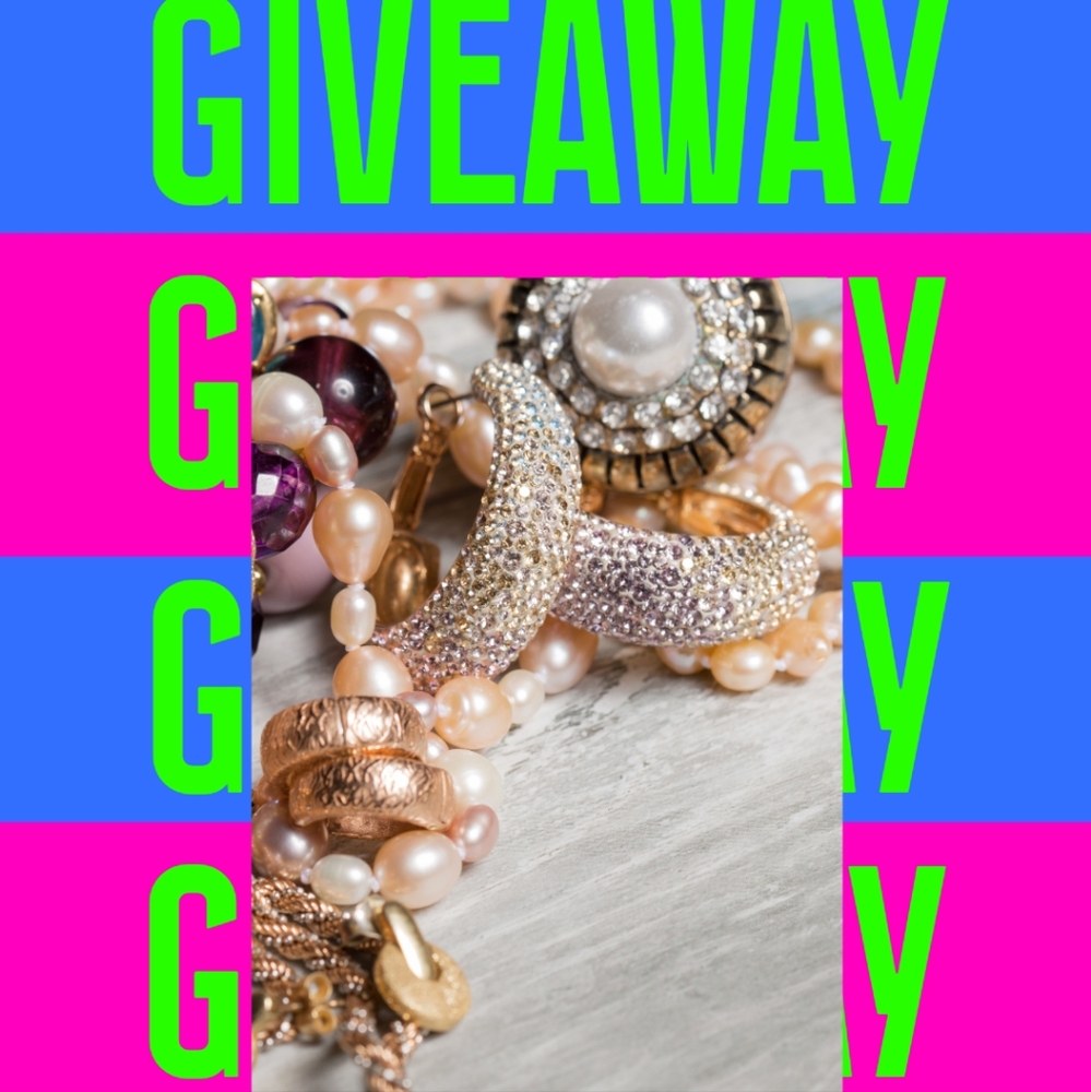 🎉GIVVY!!🎉